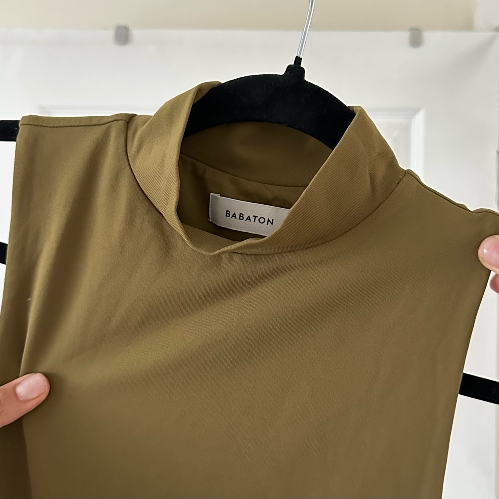 Babaton contour top